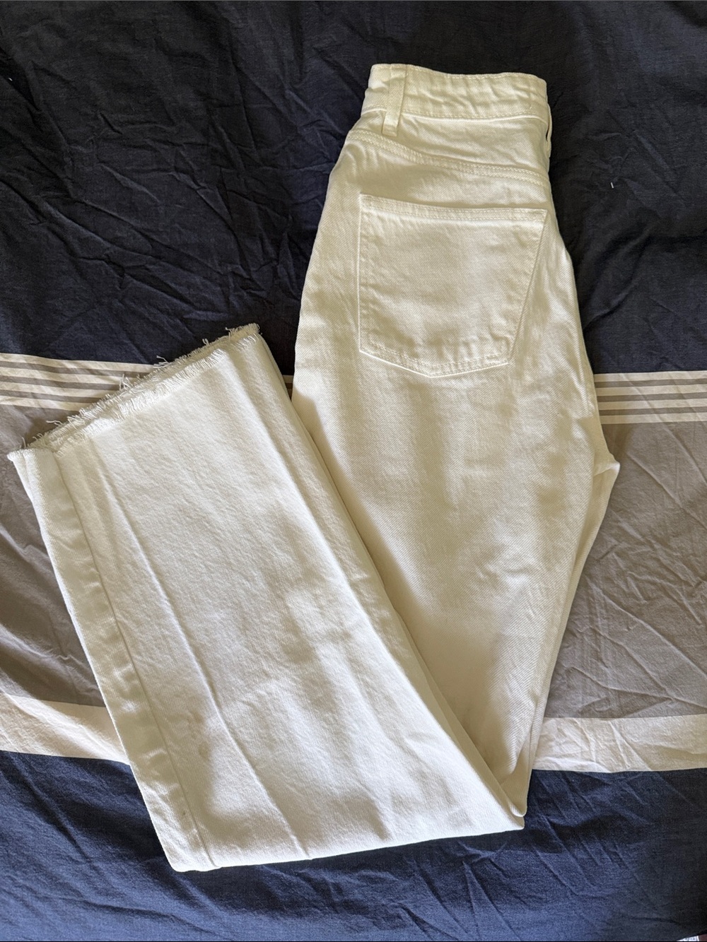 Zara Women's Straight Leg Jeans - White, size usa 2/eur 34